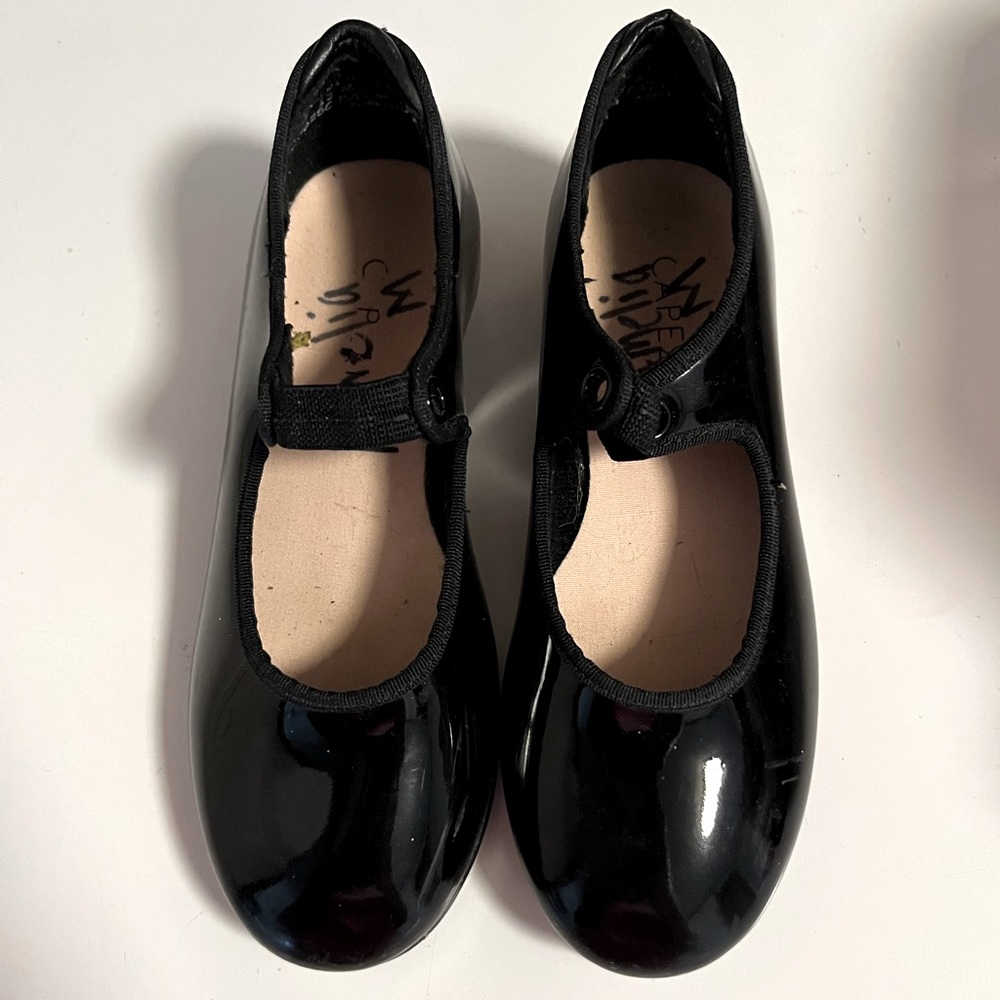 Size 13 toddler girls black tap shoes